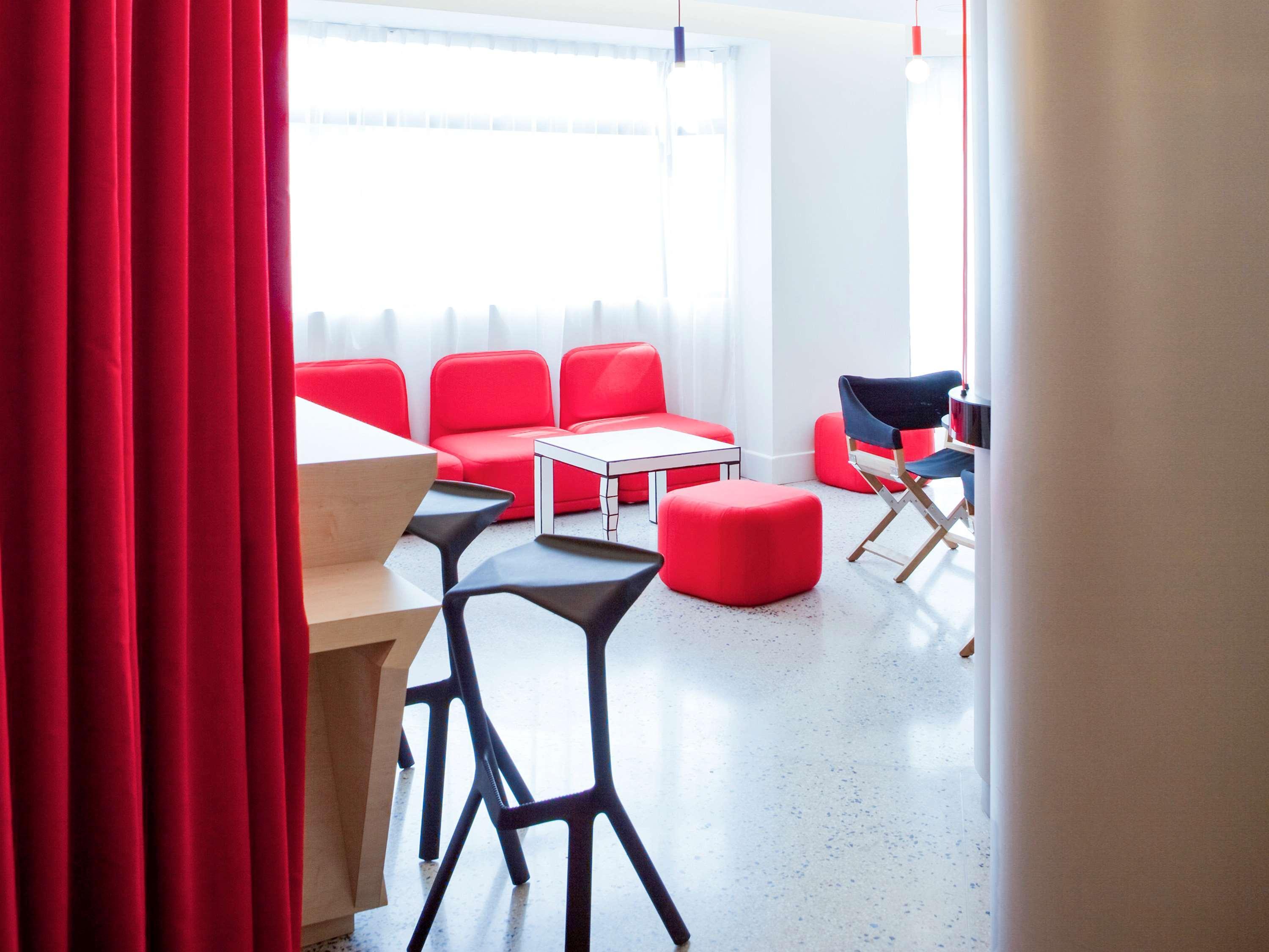 Ibis Styles Paris Mairie De Montreuil Hotel Montreuil  Exterior photo